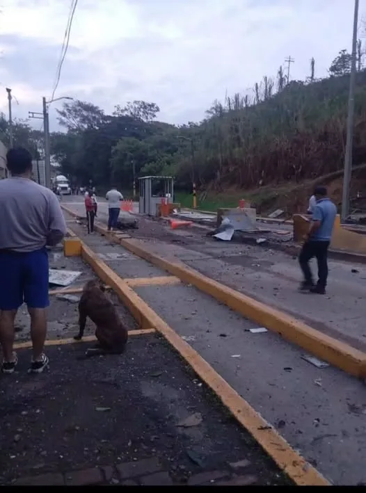 Nuevo atentado con explosivos al peaje ‘El Mango’ en El Bordo, Cauca